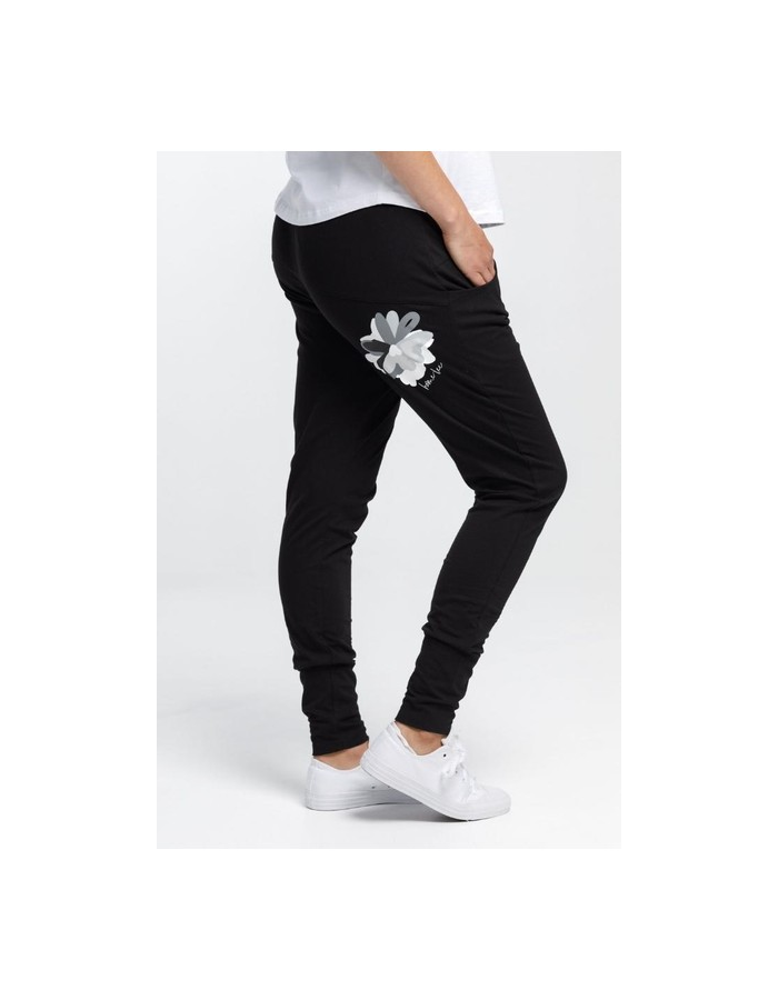 APARTMENT PANTS