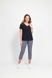 EVERYDAY V-NECK TEE