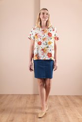 Boxy Scoop Hem Top