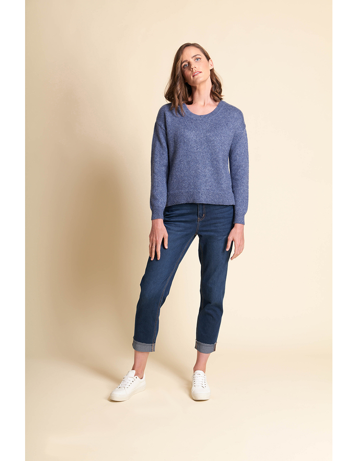 Cropped Scoop Neck Women's Top