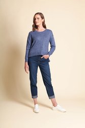 Cropped Scoop Neck Top