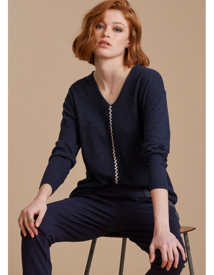 Double X Women's Sweater 