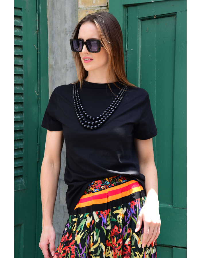 About A Pearl Top