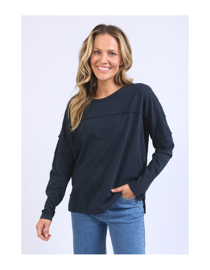 Jayne Throw On Women's Top