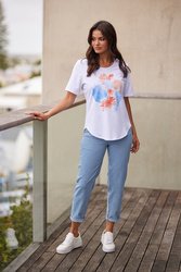 Dylan Tee