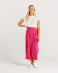 Elizabeth Pant