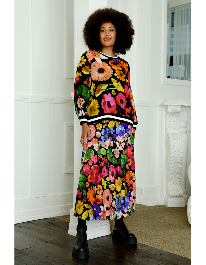 Fall At My Pleat Skirt