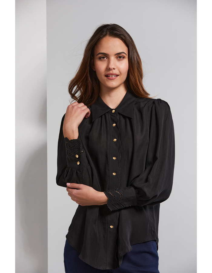 Hunter Women's Shirt