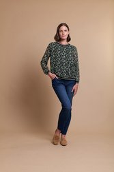 Rib Detail Top