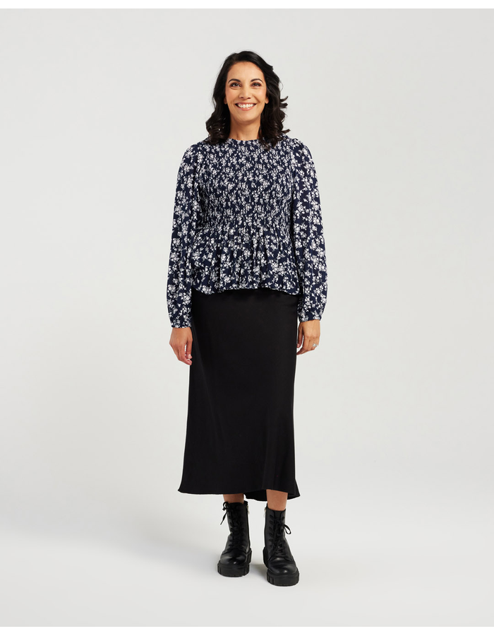 Shirred Crew Neck L/S Women's Top