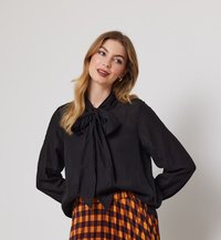 Meline Tie Shirt