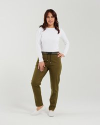 Zuri Pant