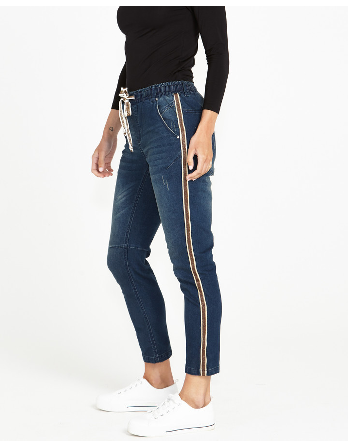 Zuri Women's Jogger