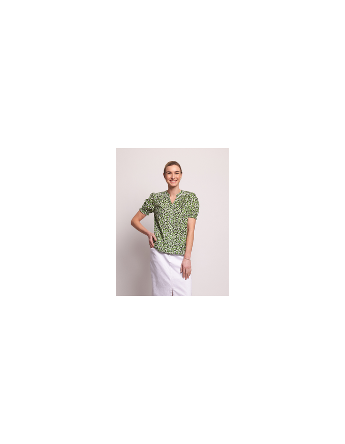 Trim & Gathers Women's Blouse