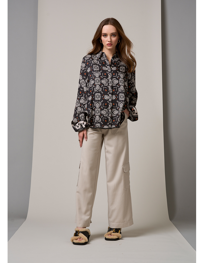 Loobies Story Theodora Shirt