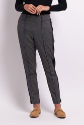 Pintuck Frt Cuffed Trous