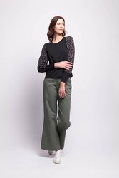 Contrast Sleeve Top