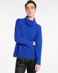 Tuck Detail Rib Knit