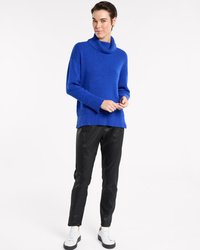 Tuck Detail Rib Knit