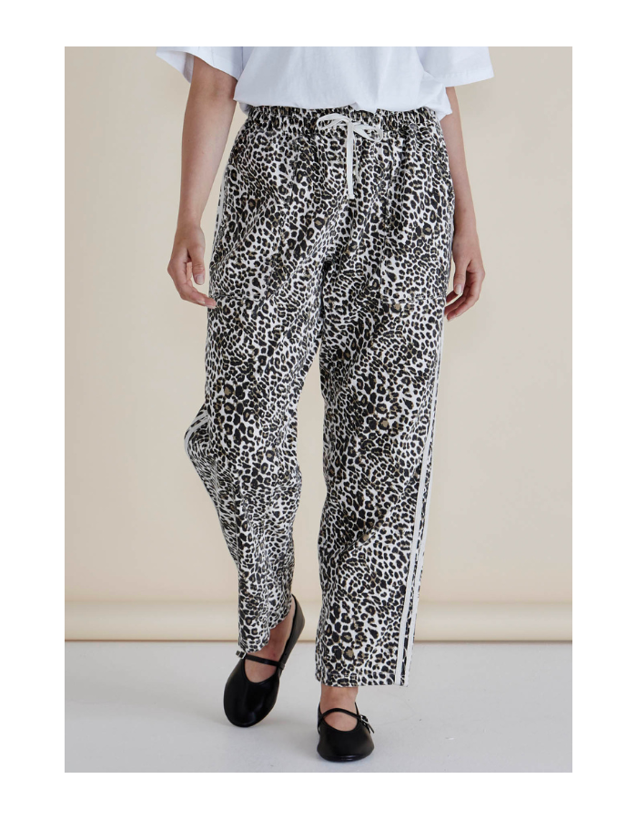 Betty Basics Quinn Cotton Jogger