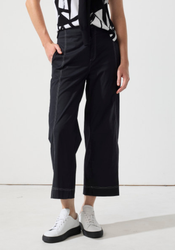 Essential Wide Leg Pant