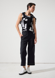 Essential Wide Leg Pant