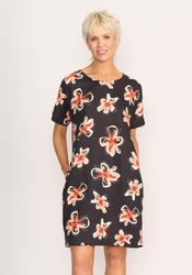 Contrast Shift Dress