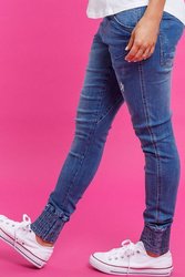 WEEKENDER JEANS