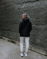 PACKABLE DOWN JACKET