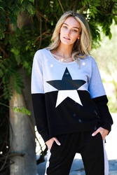 CONTRAST STAR SWEATER