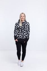 HOODED SWEATSHIRT